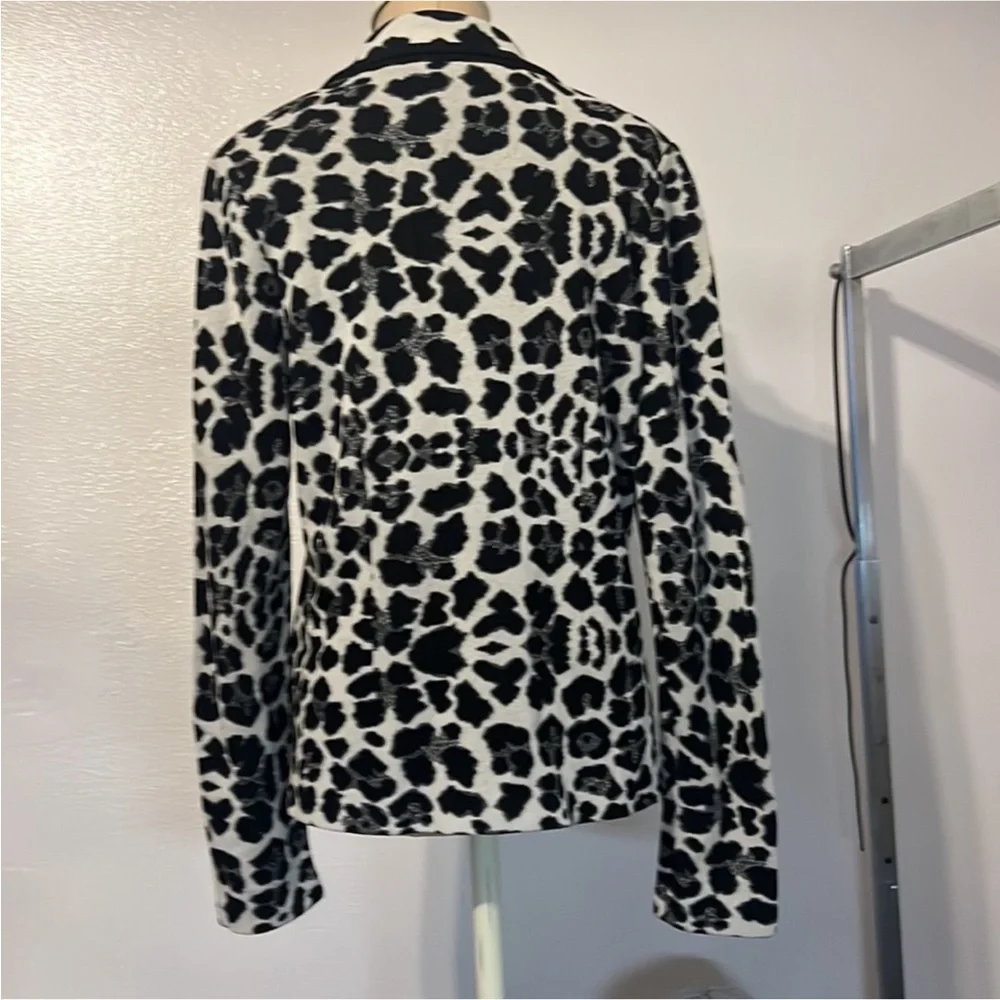 Authentic Misook designer animal print comfortable blazer sz S
